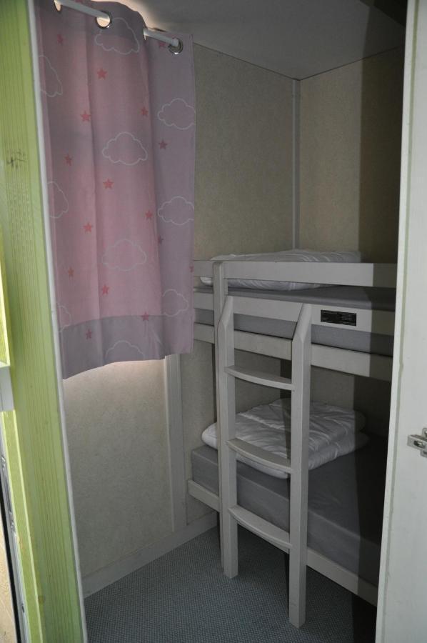 Camping Calme Et Nature Iserand Vion  Ngoại thất bức ảnh